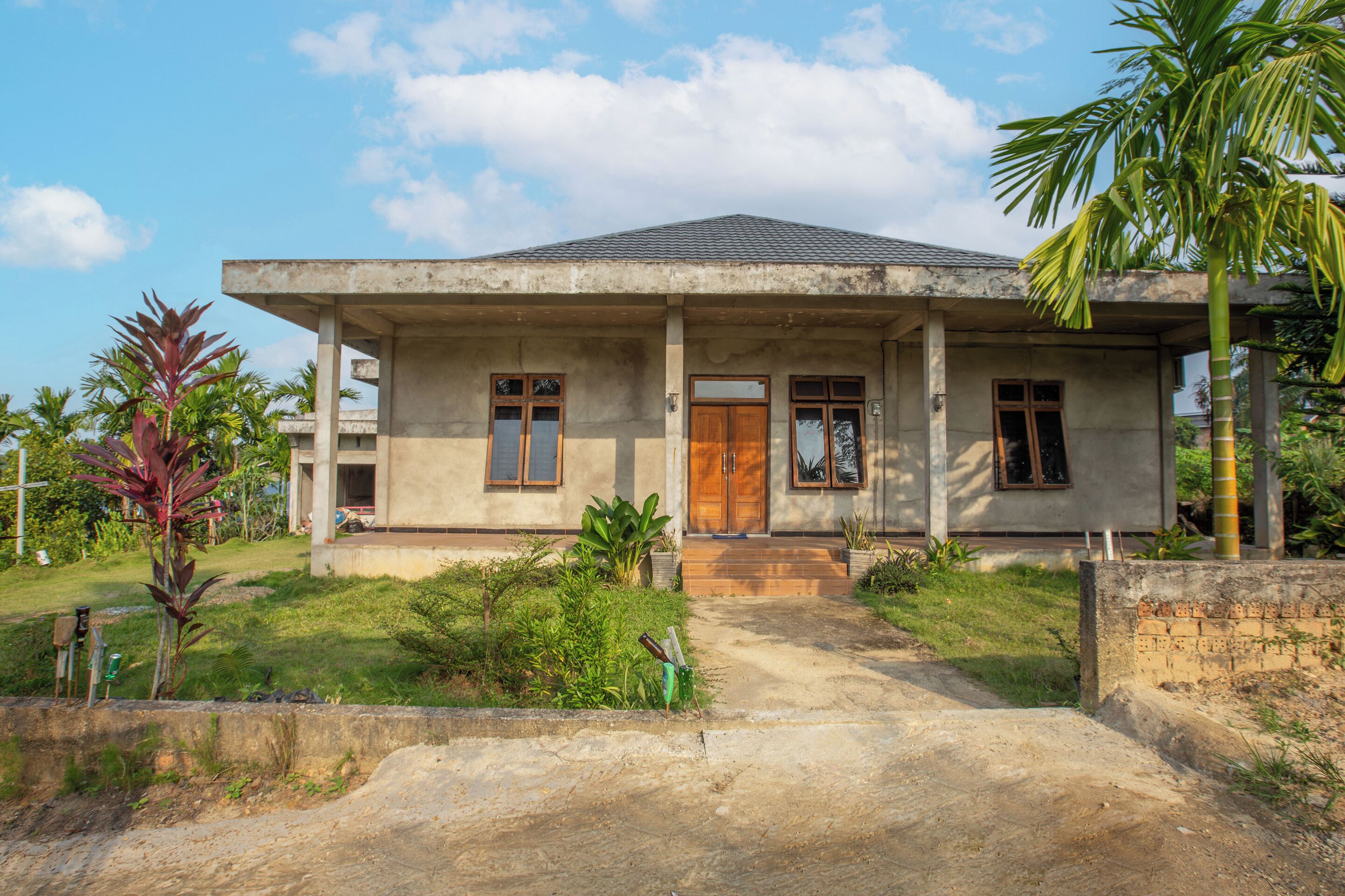Homestay Romauli Kampung Radja By OYO