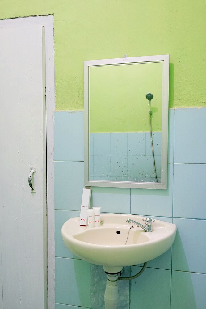 Hotel Aini