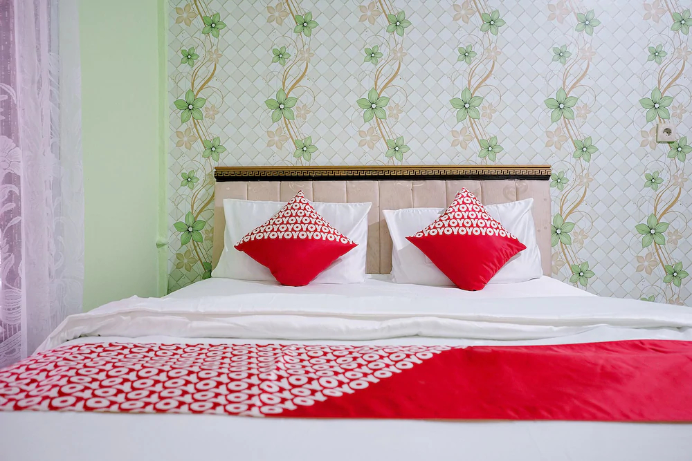 Hotel Aini