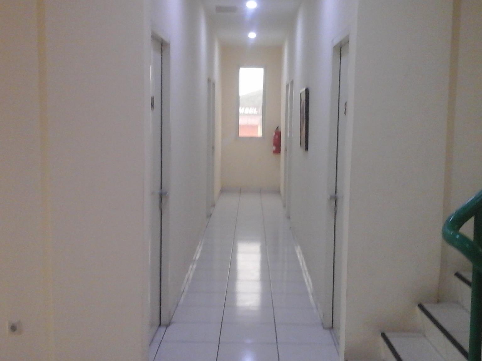 Hotel J8 by OYO Rooms