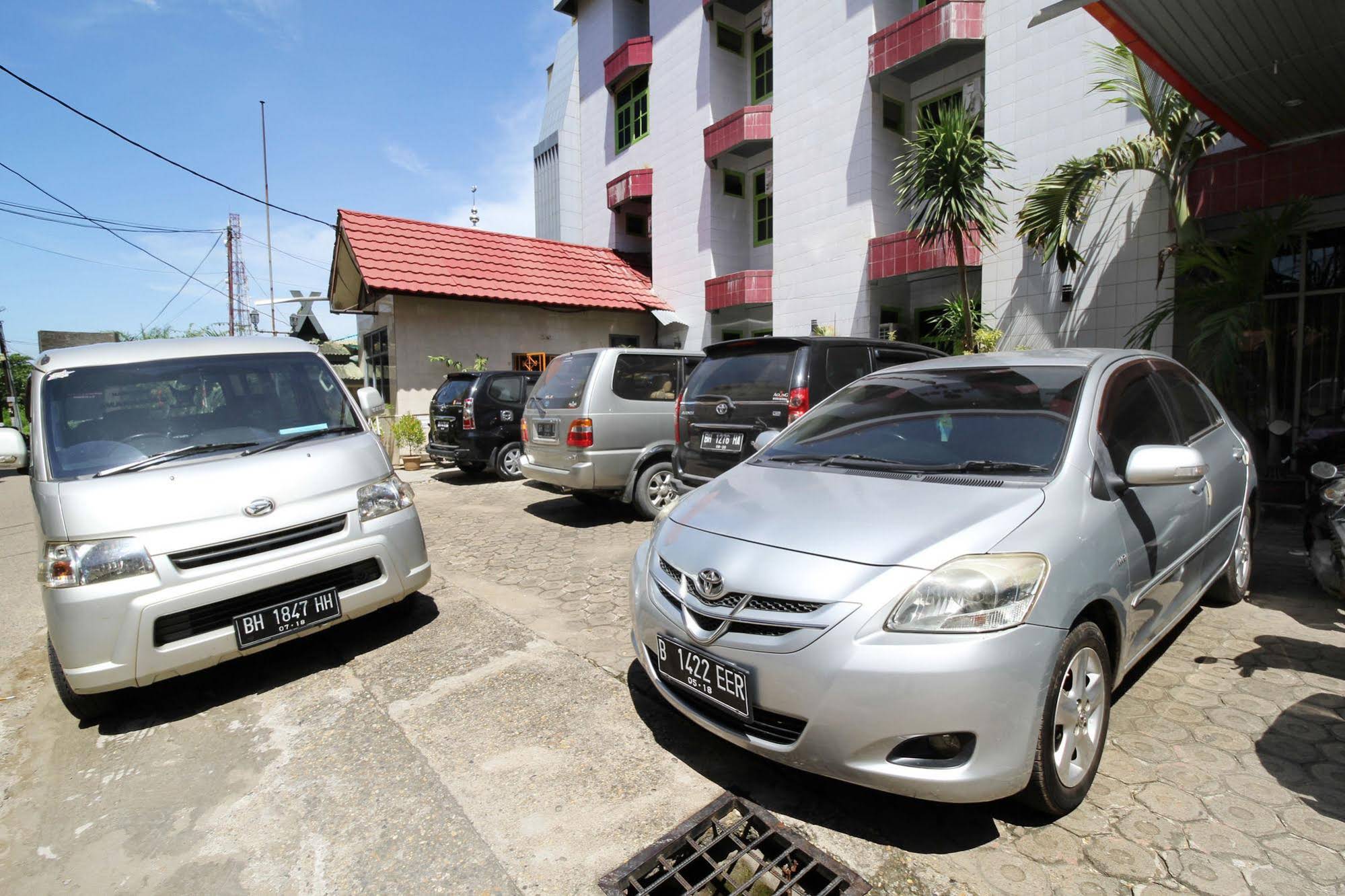 Hotel Matahari 2