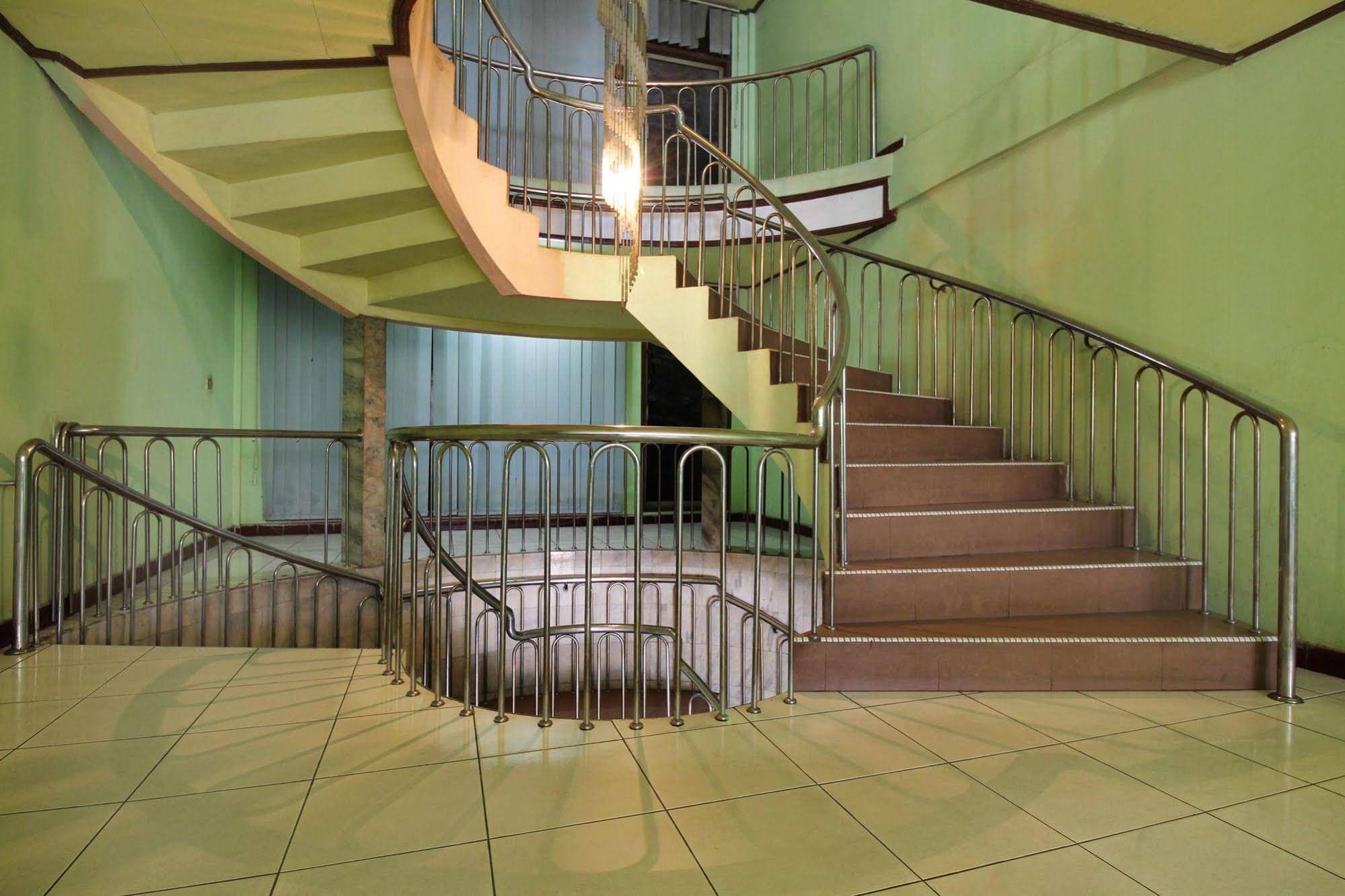Hotel Matahari 2