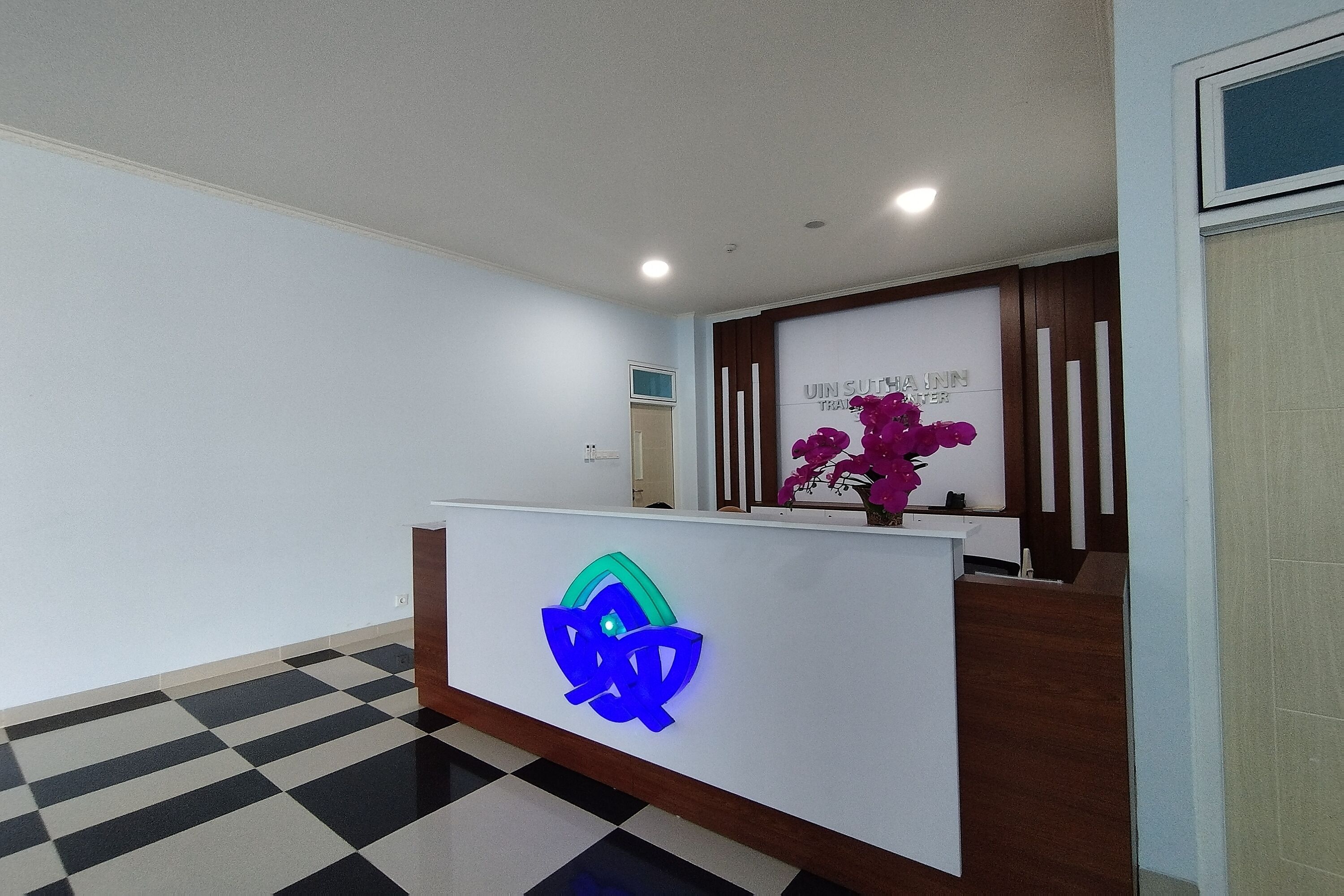 Hotel Sutha Inn