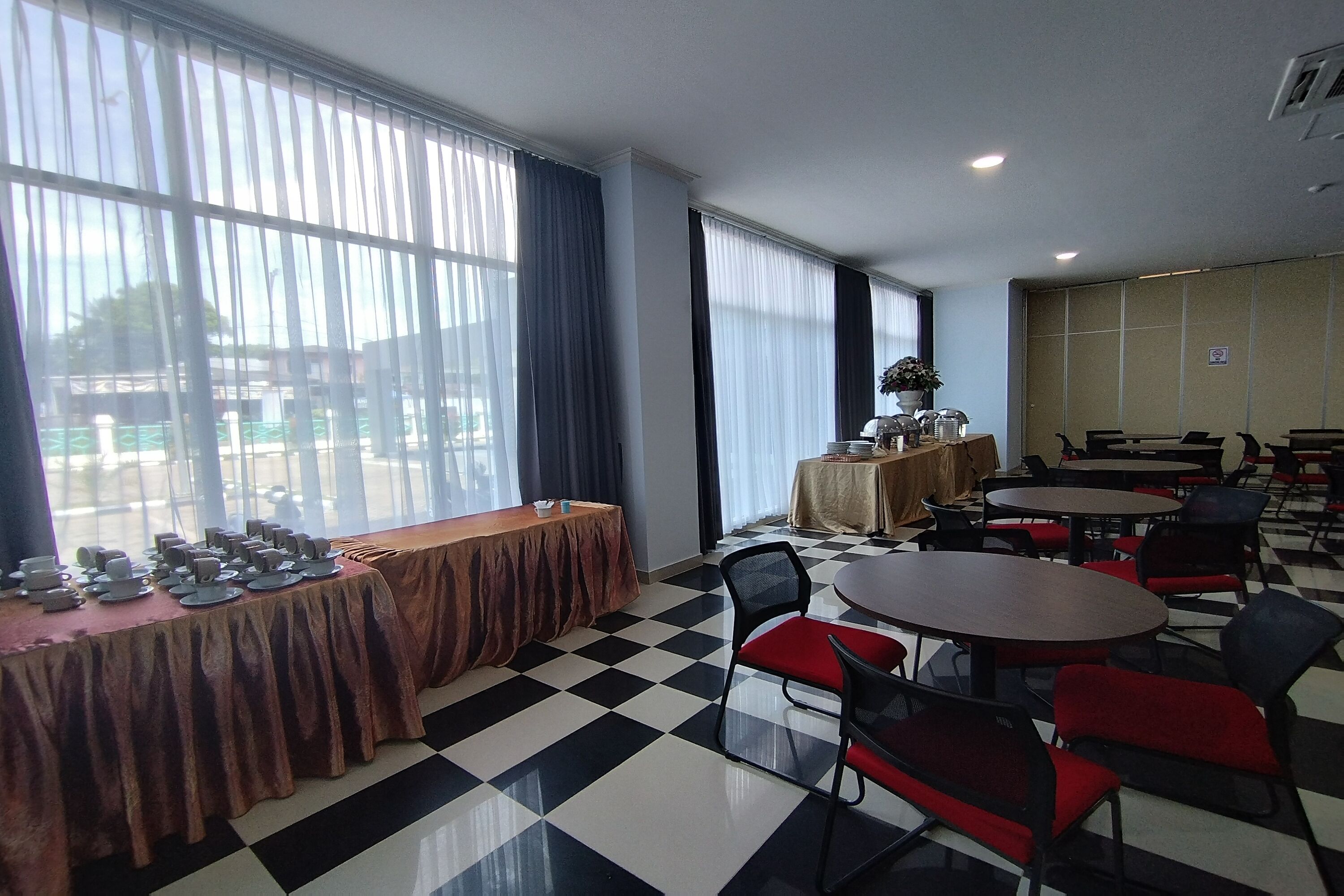 Hotel Sutha Inn
