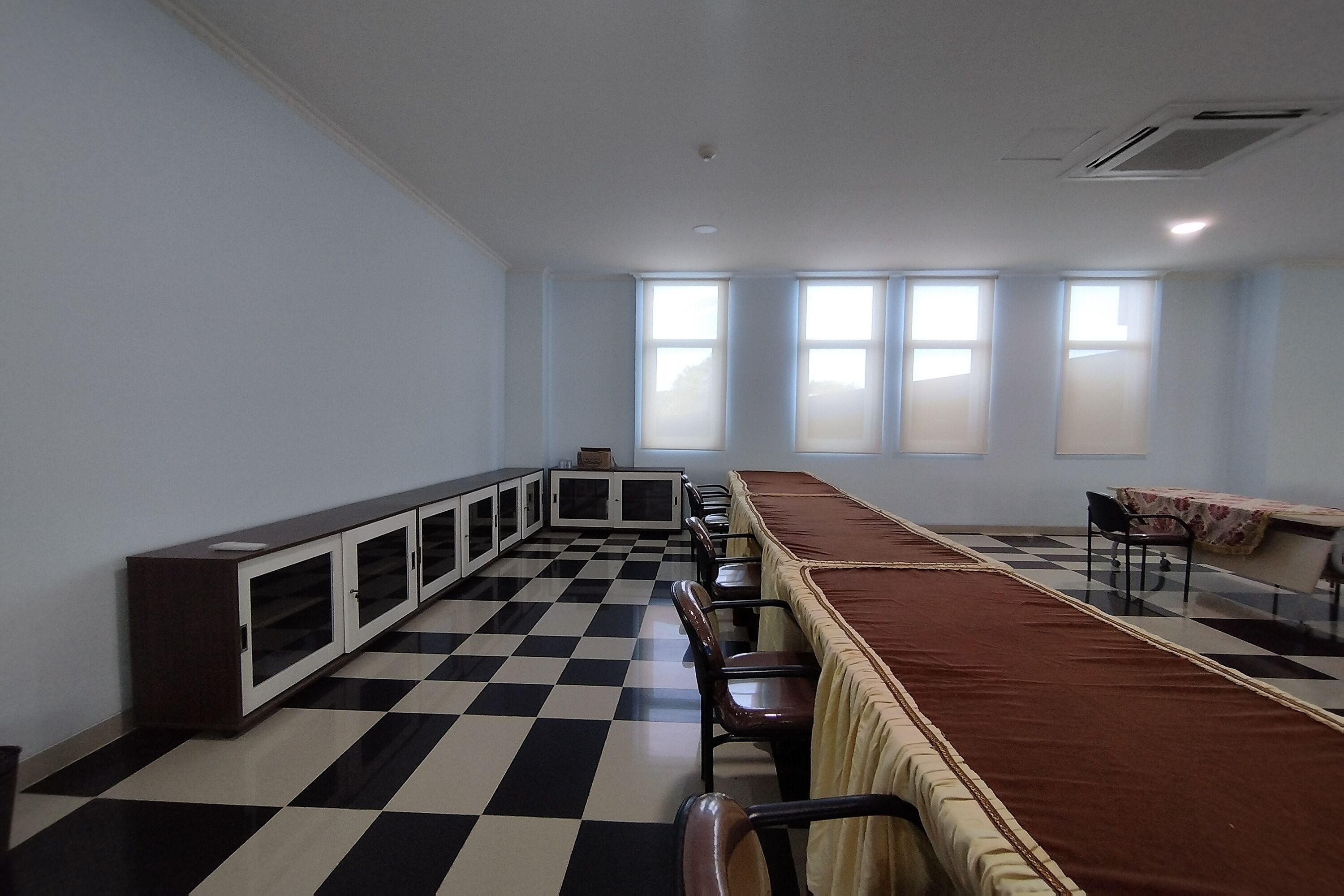 Hotel Sutha Inn