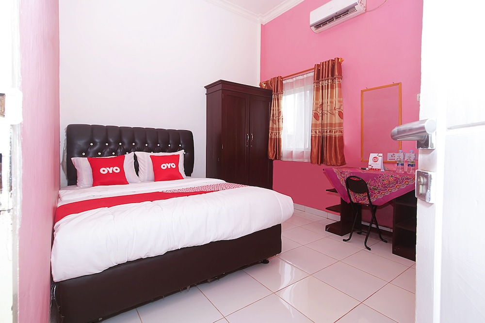 Jasmine Kost by OYO Rooms