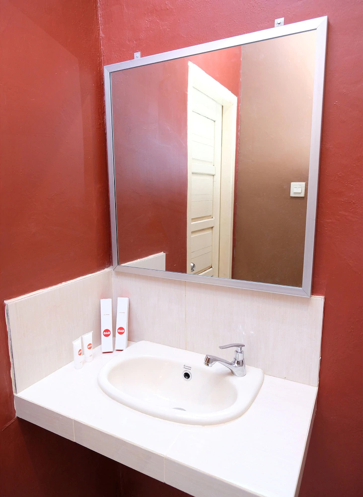Mars Residence Syariah by OYO Rooms