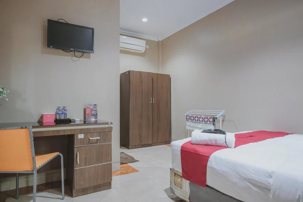 Mayang Kost by RedDoorz