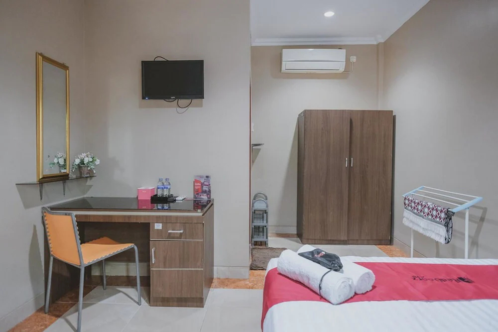 Mayang Kost by RedDoorz