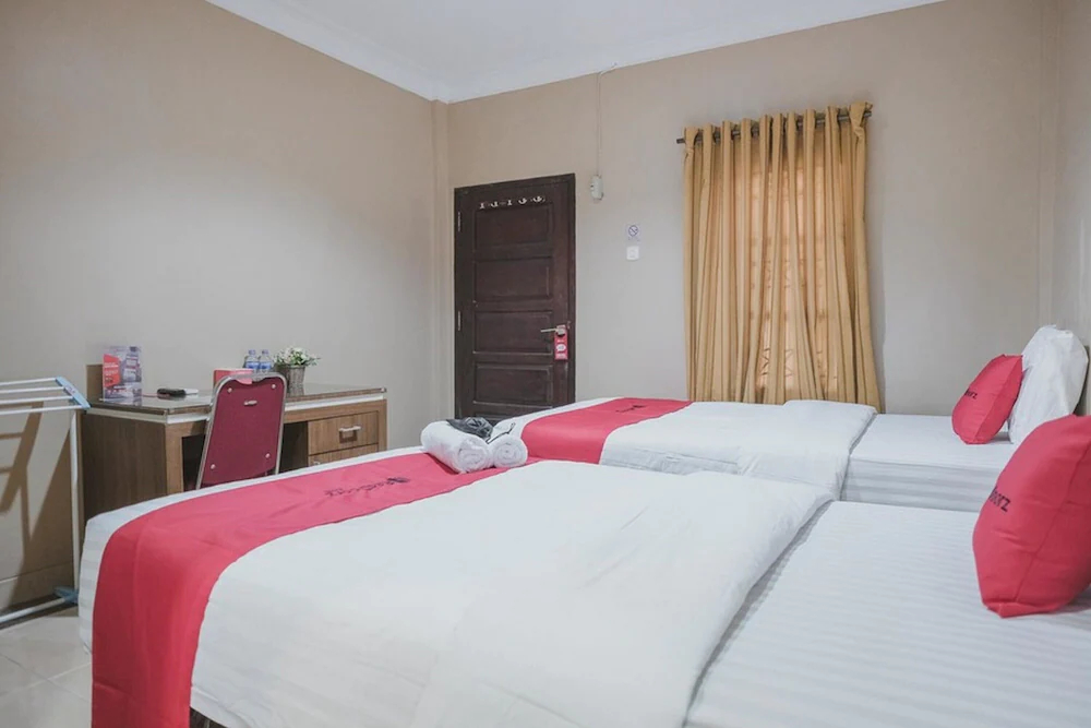 Mayang Kost by RedDoorz