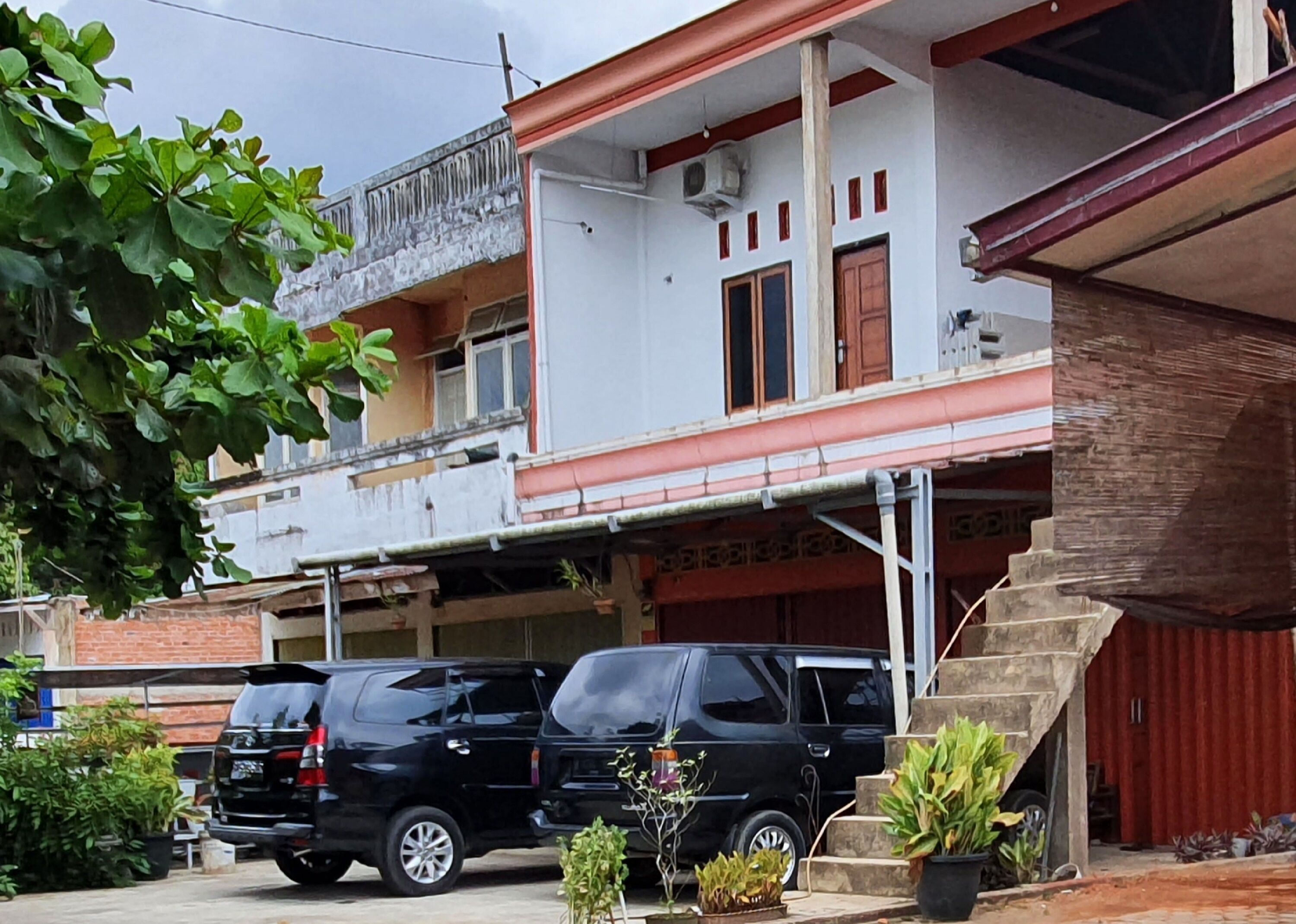 Naufal Residence Syariah by OYO