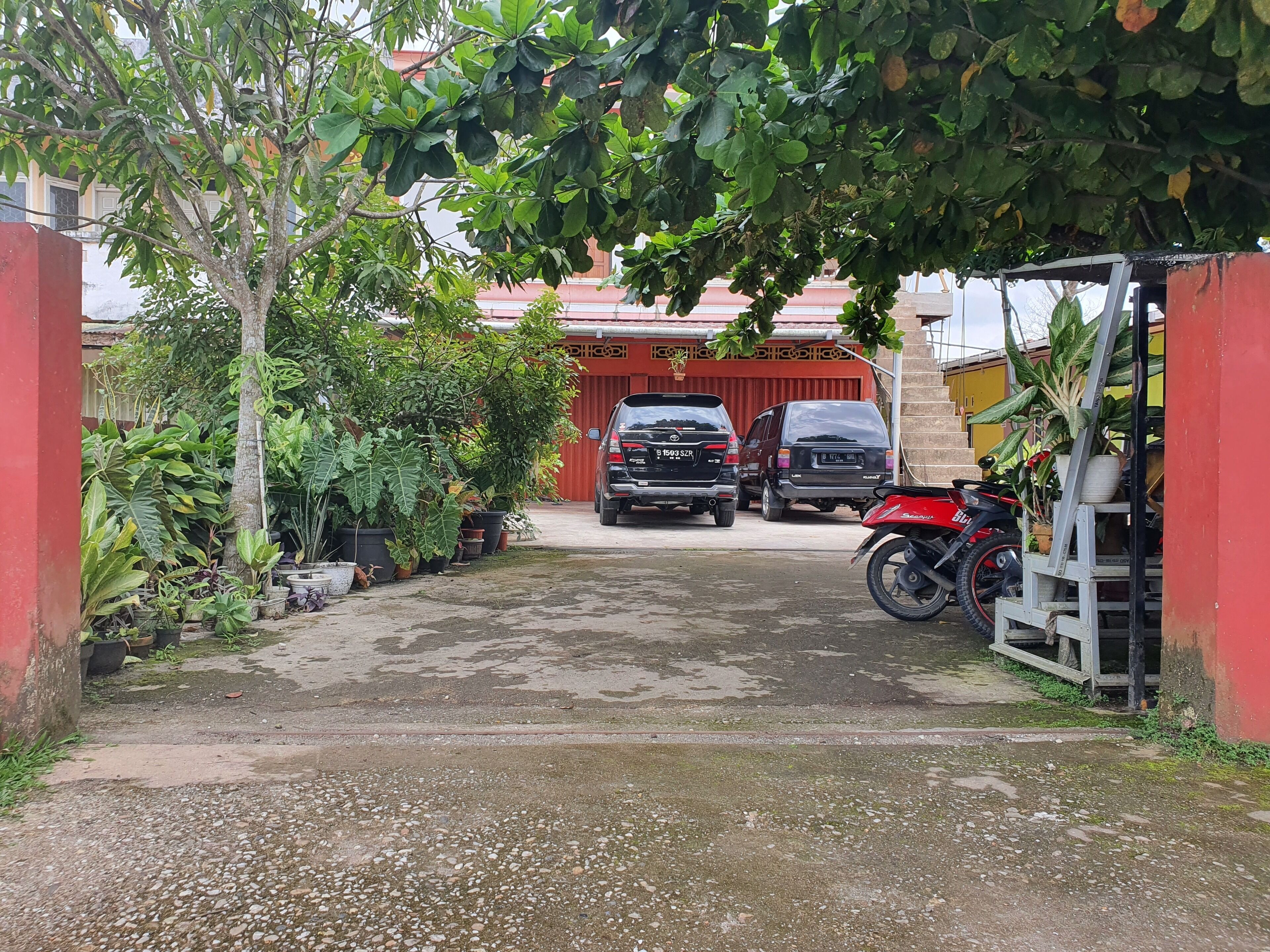 Naufal Residence Syariah by OYO