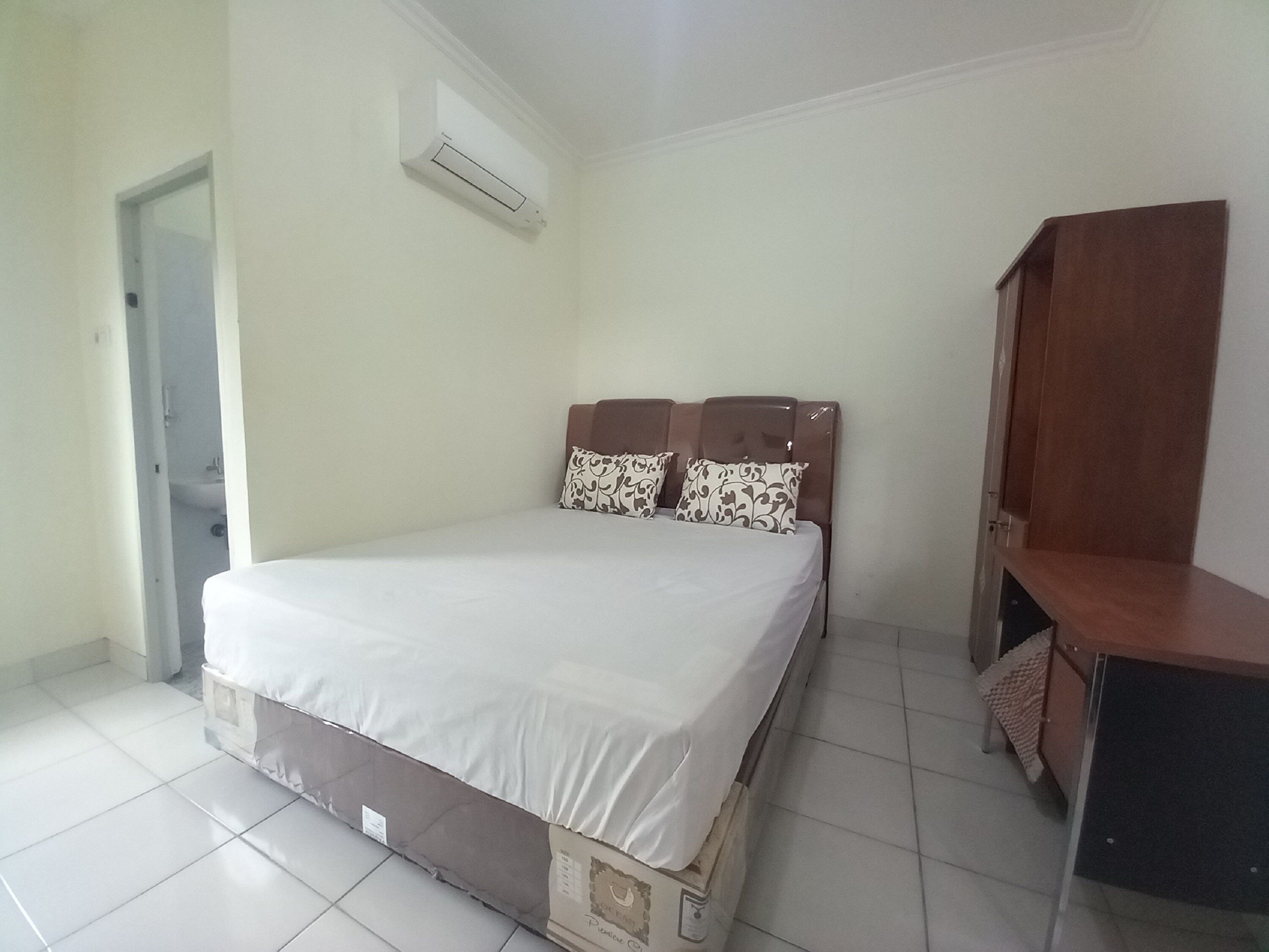 Naufal Residence Syariah by OYO