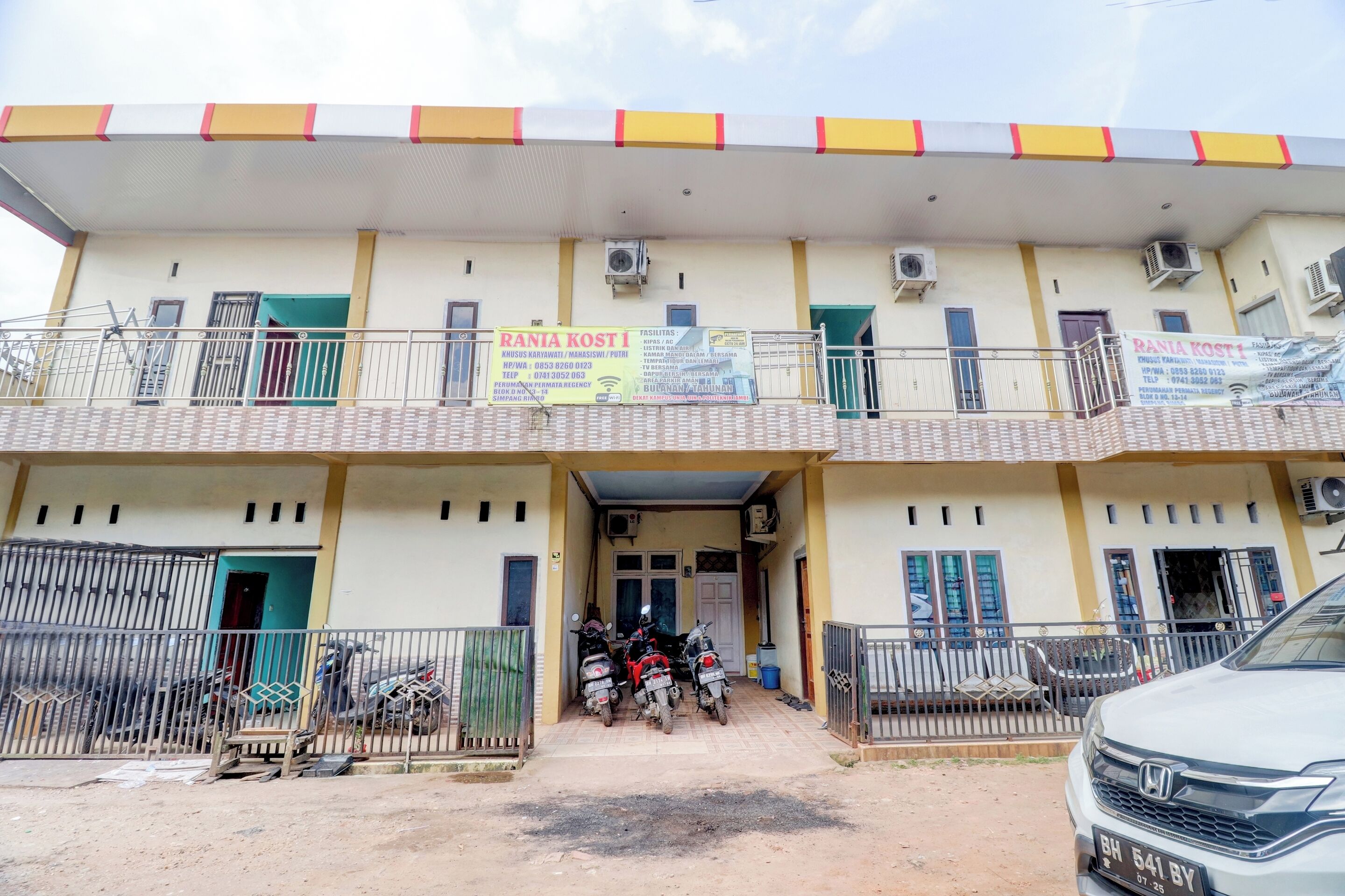 Rania Kost Simpang Rimbo by OYO