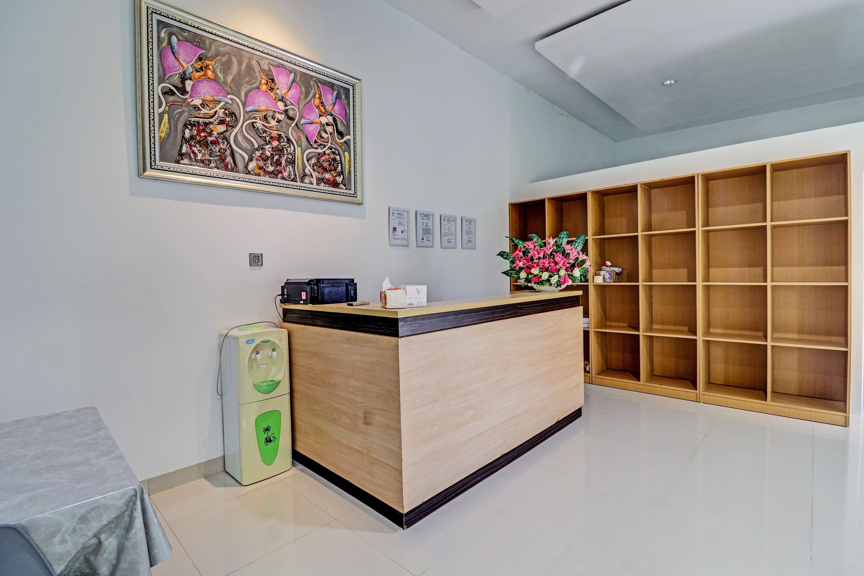 Reny Kost Syariah by OYO