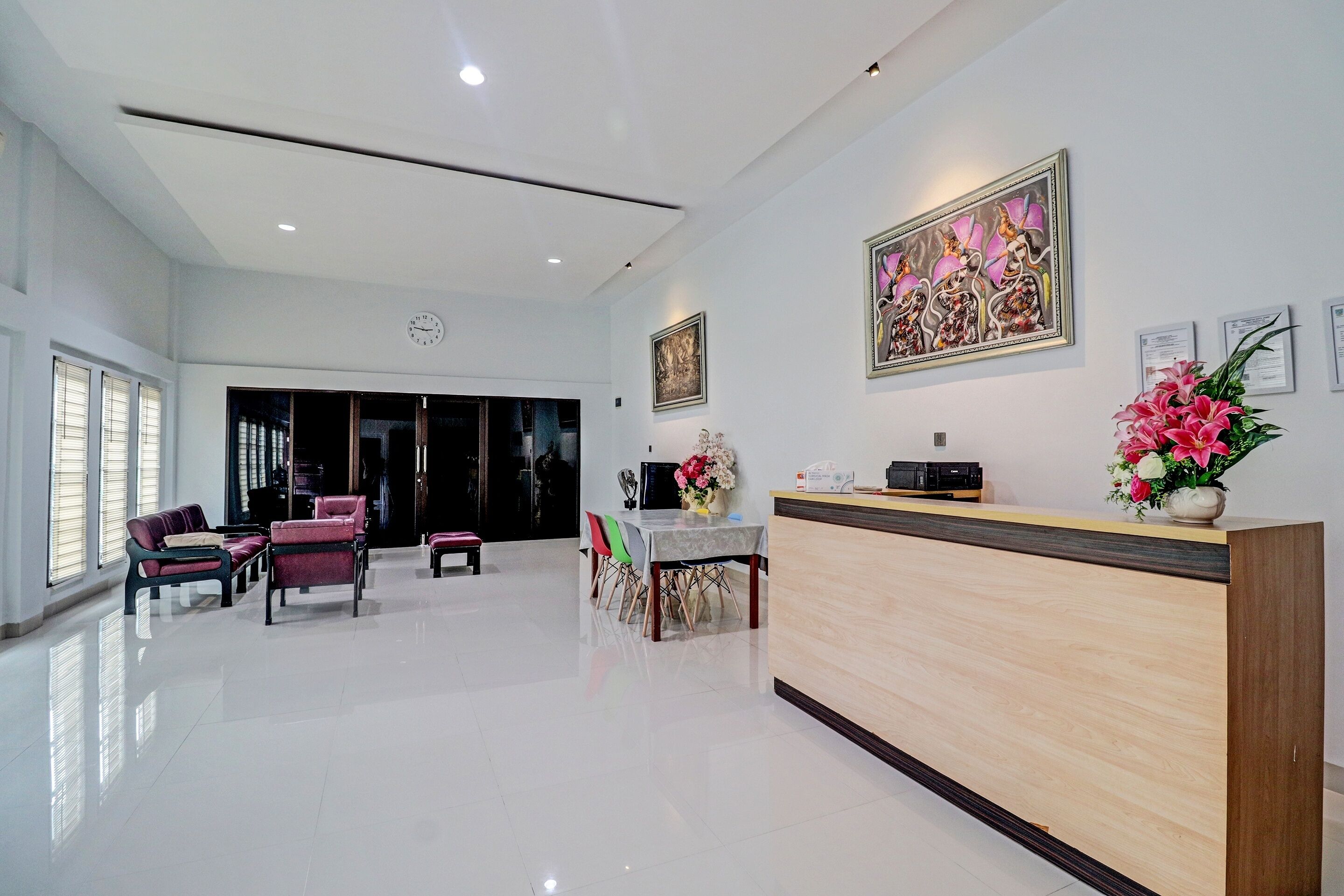 Reny Kost Syariah by OYO