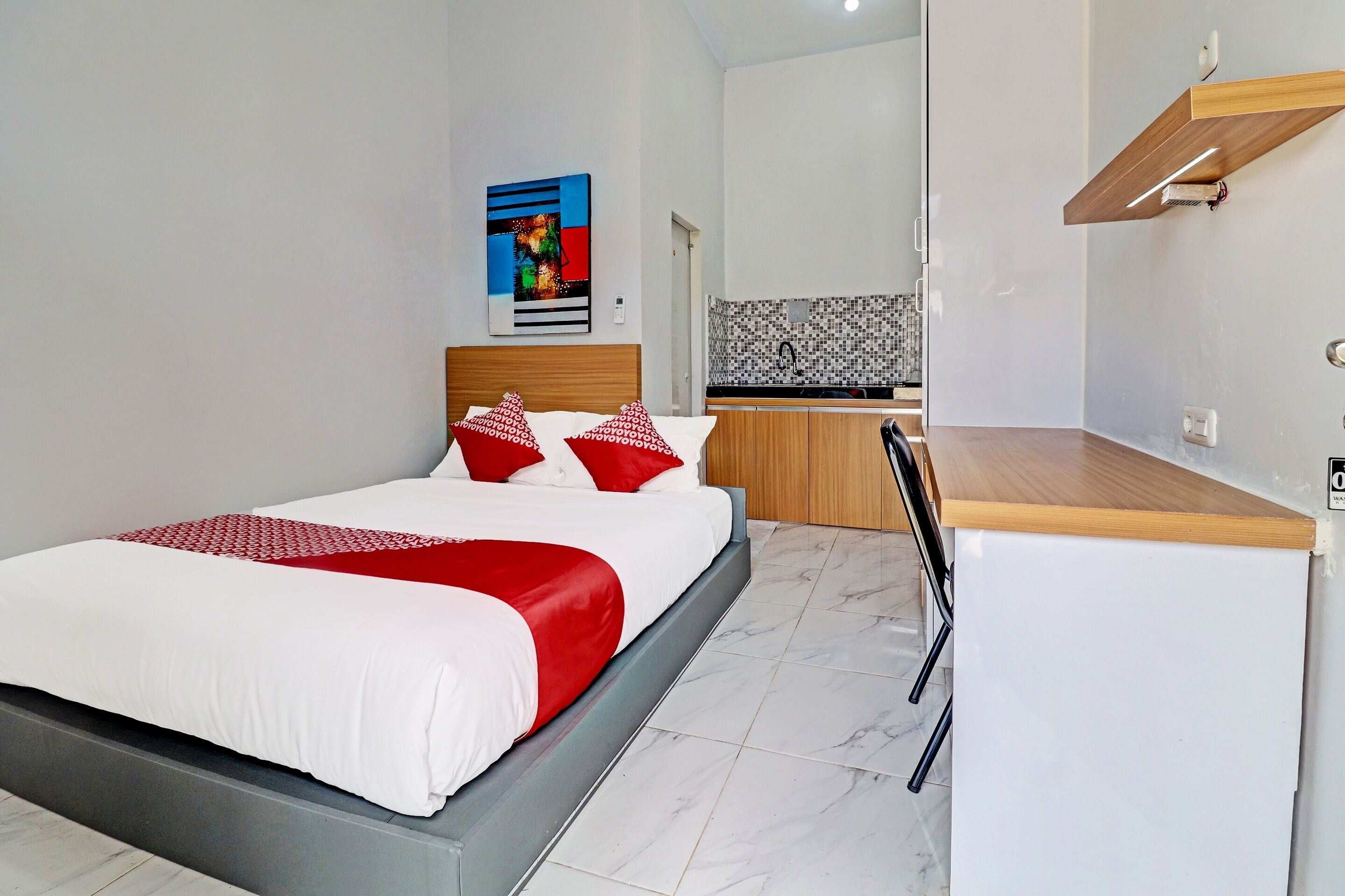 Super OYO 91497 Waskita Residence Syariah