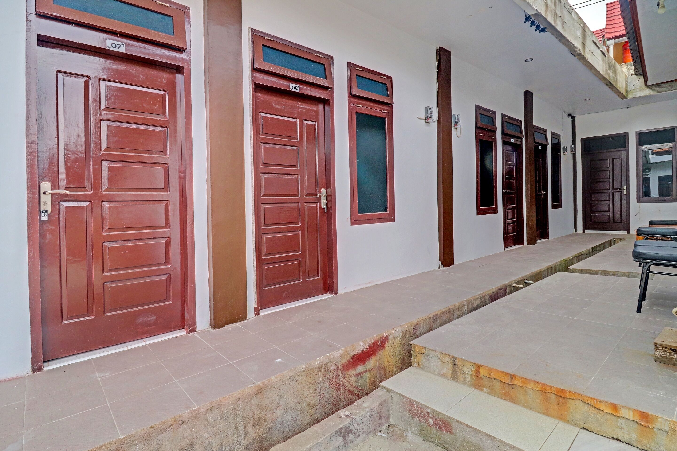 Super OYO 91497 Waskita Residence Syariah
