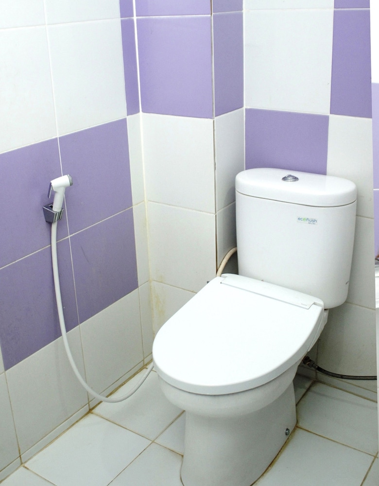 Surya Hotel by OYO Rooms