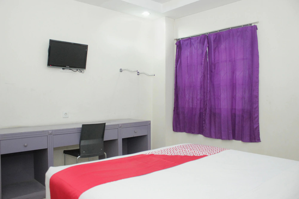 Surya Hotel by OYO Rooms