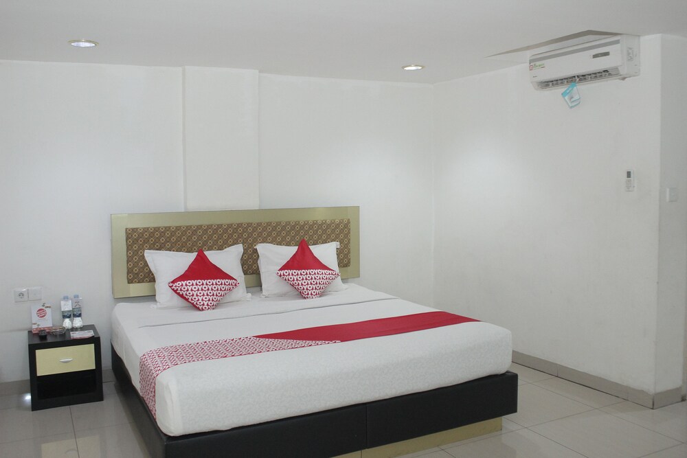 Surya Hotel by OYO Rooms
