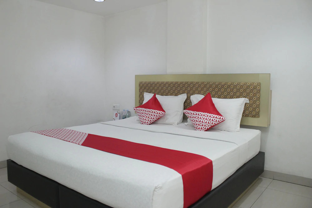 Surya Hotel by OYO Rooms