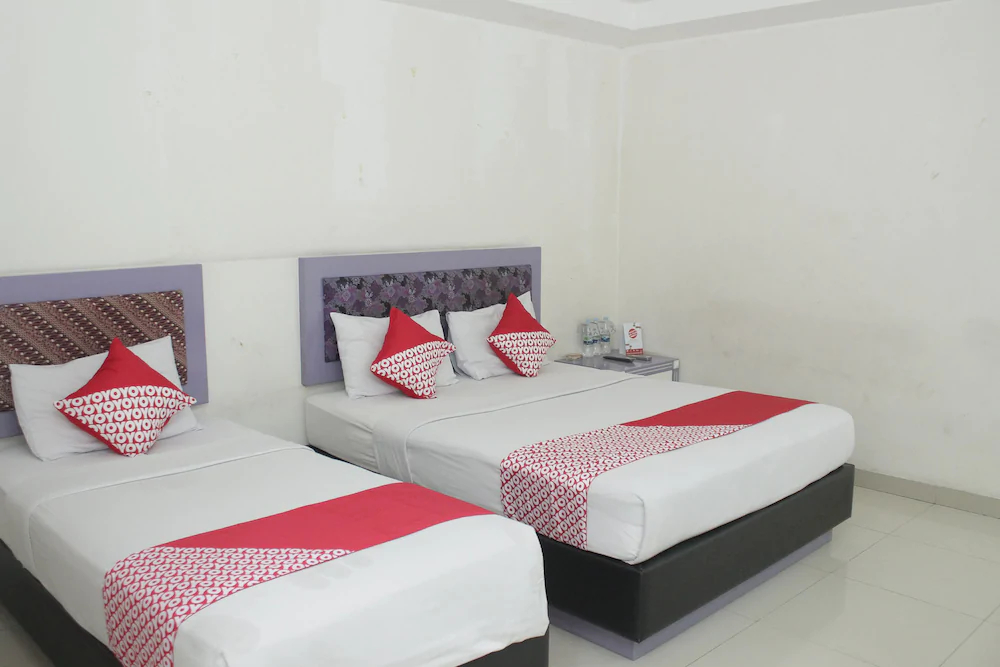 Surya Hotel by OYO Rooms