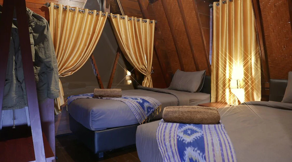 Swarga Lodge and Homestay