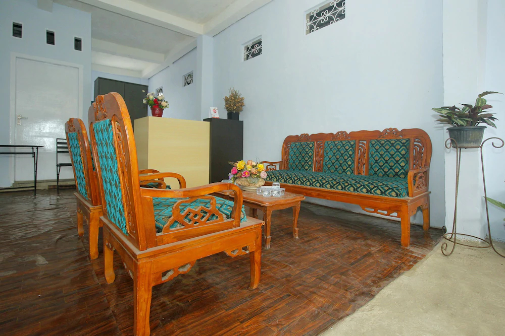 Tassa Kost by OYO Rooms