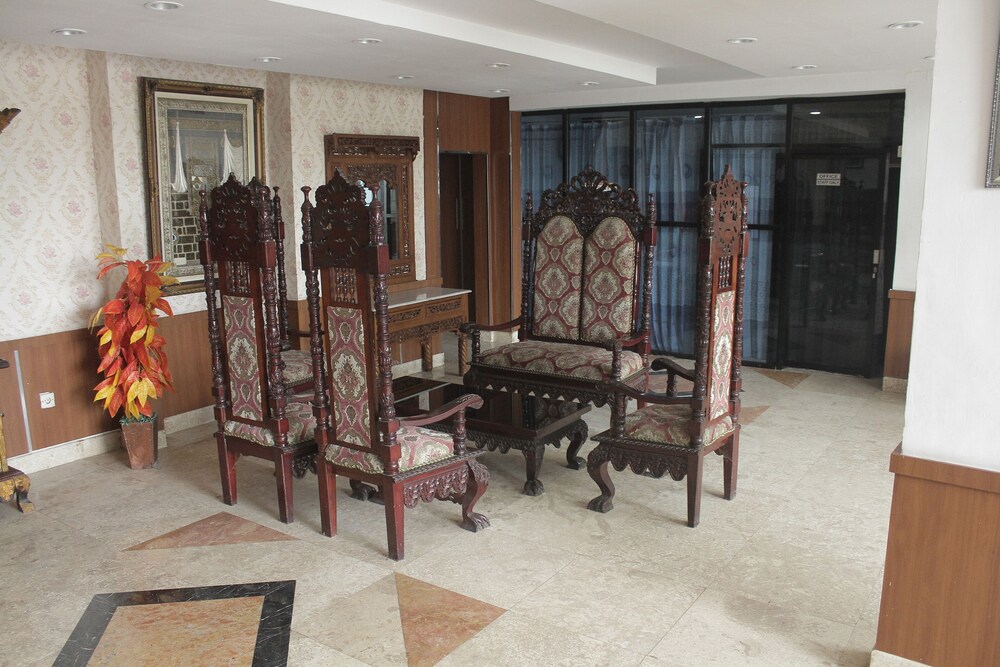 Grand Malaka Ethical Hotel