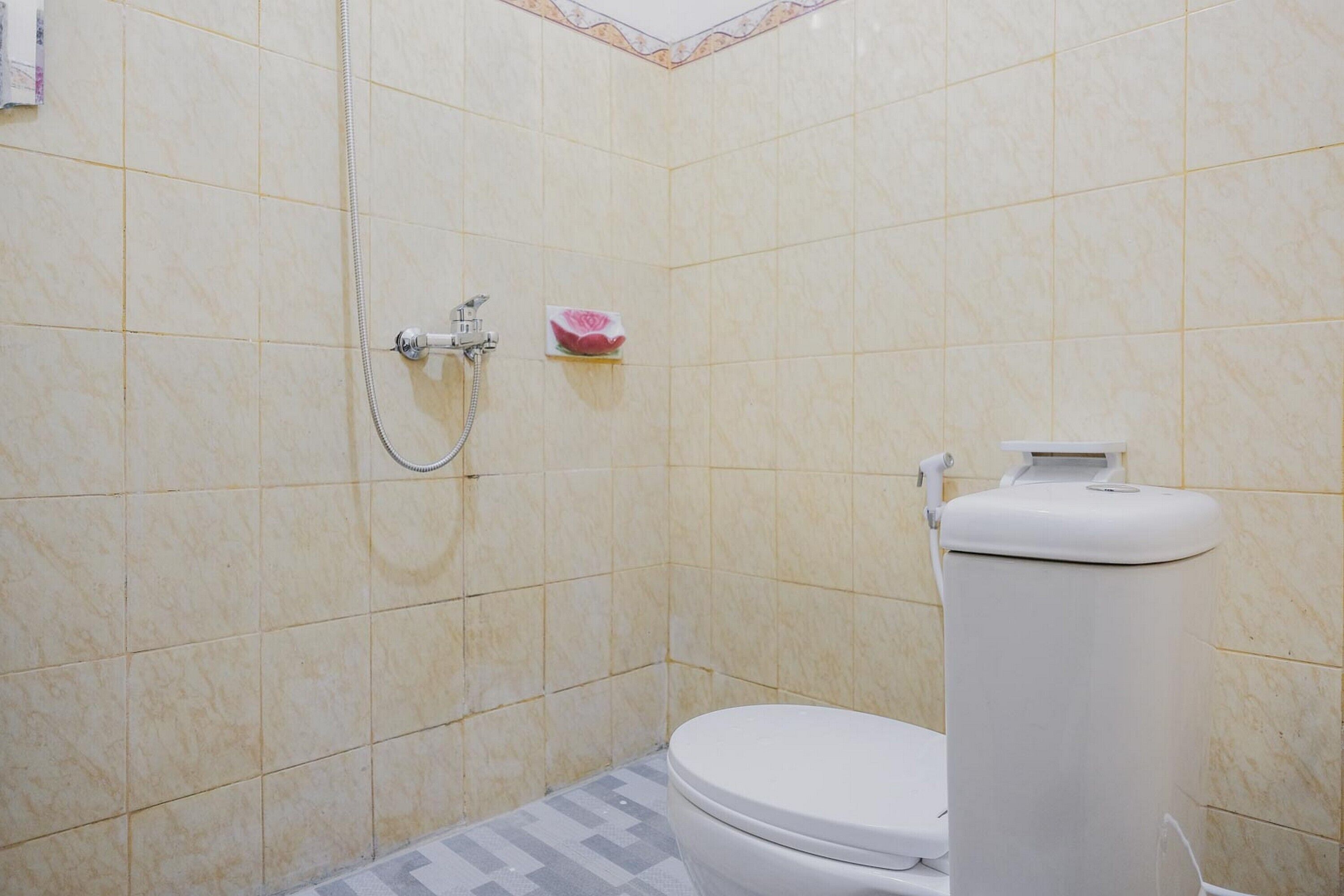 Hotel & RM Sahabat Utama by RedDoorz