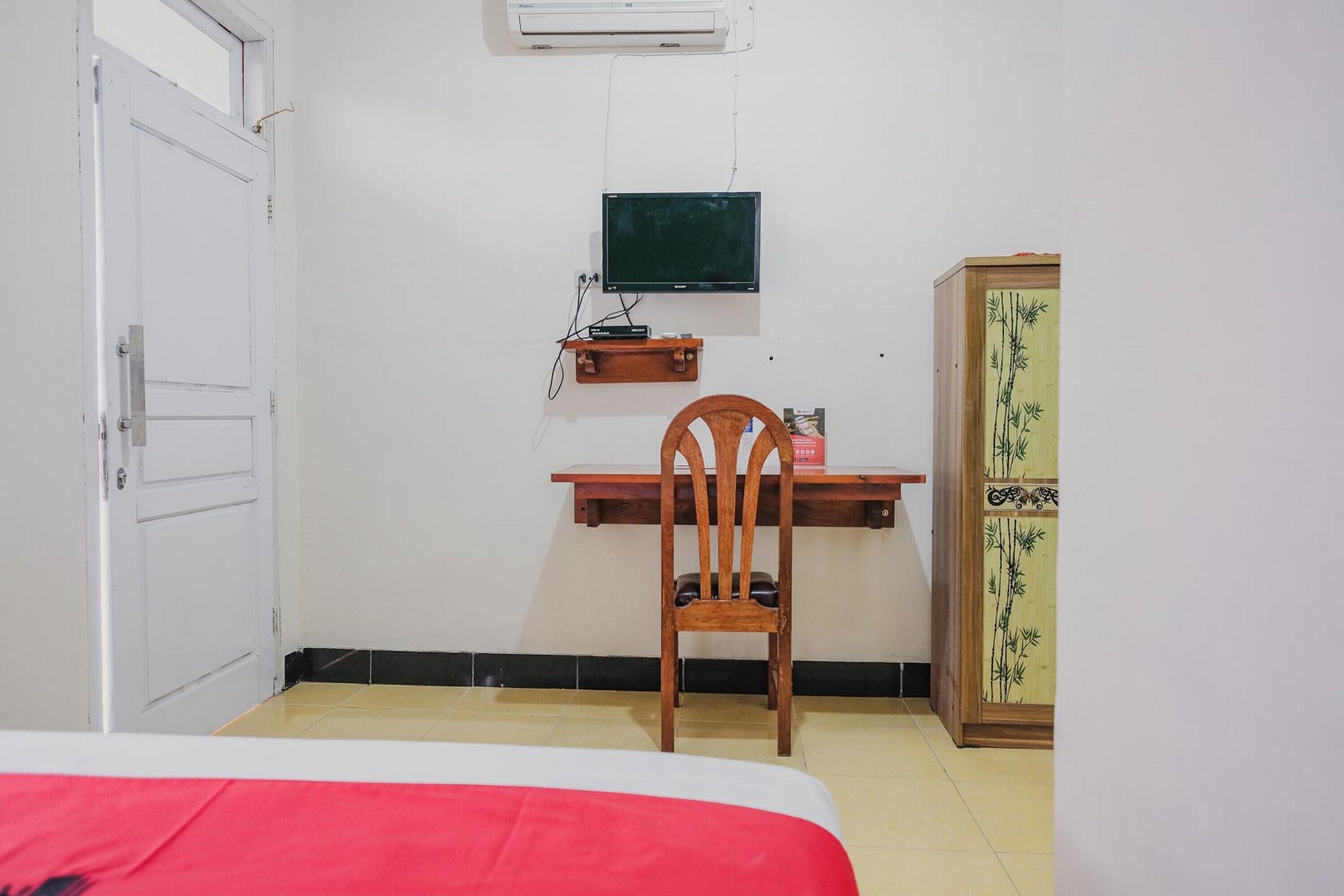 Hotel & RM Sahabat Utama by RedDoorz