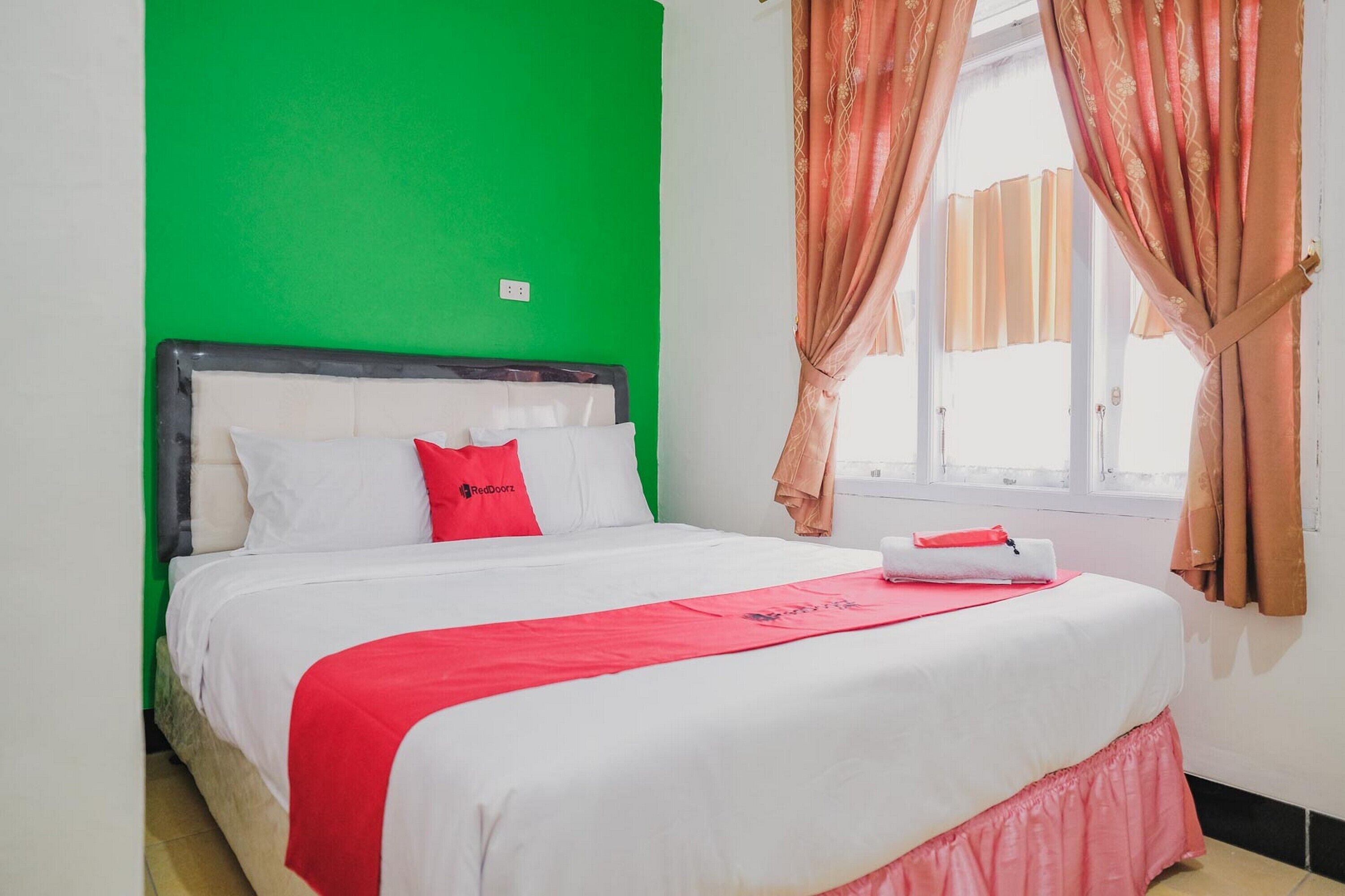 Hotel & RM Sahabat Utama by RedDoorz