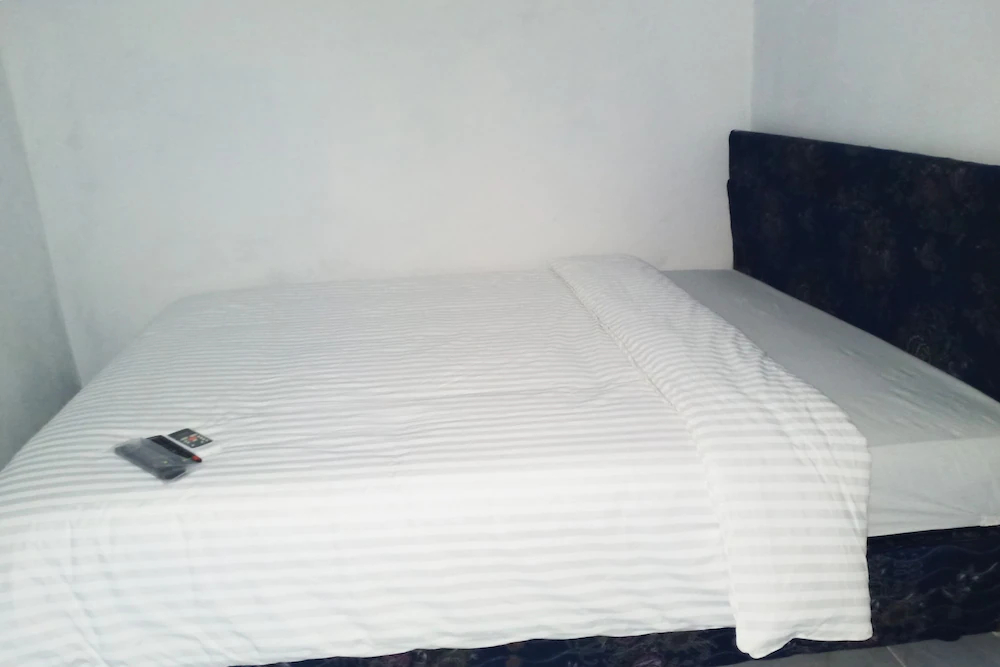 Hotel Krui Syariah by OYO Rooms