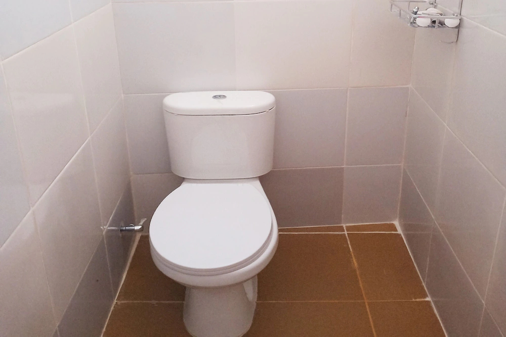 Hotel Krui Syariah by OYO Rooms