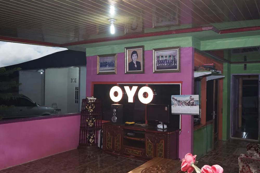 Intan Hotel by OYO Rooms