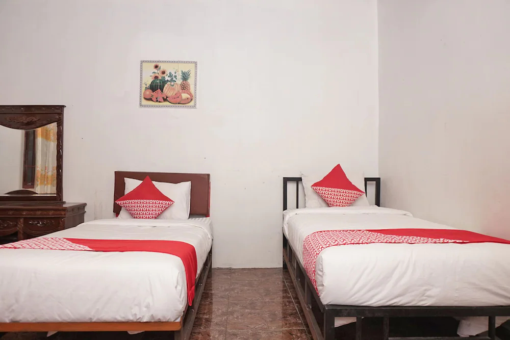 Intan Hotel by OYO Rooms