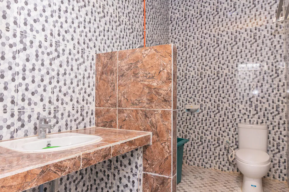 Intan Hotel by OYO Rooms