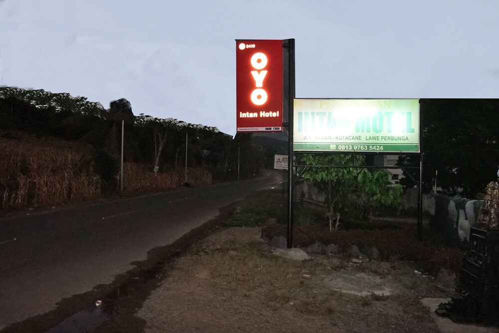 Intan Hotel by OYO Rooms