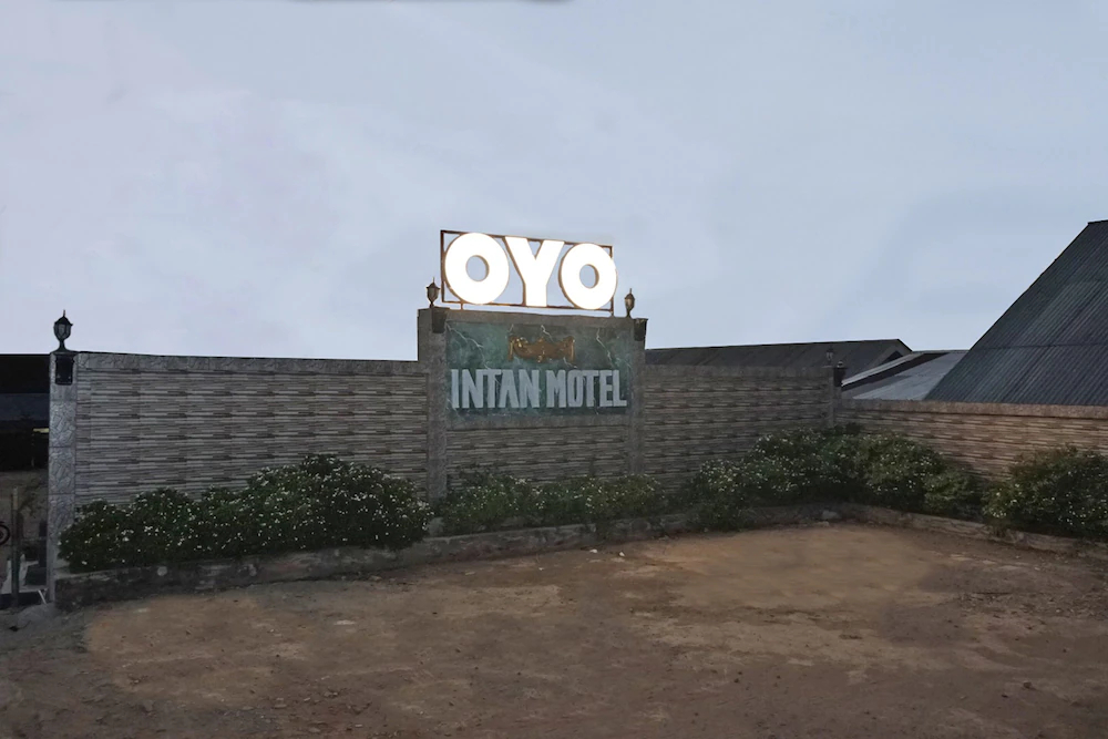 Intan Hotel by OYO Rooms