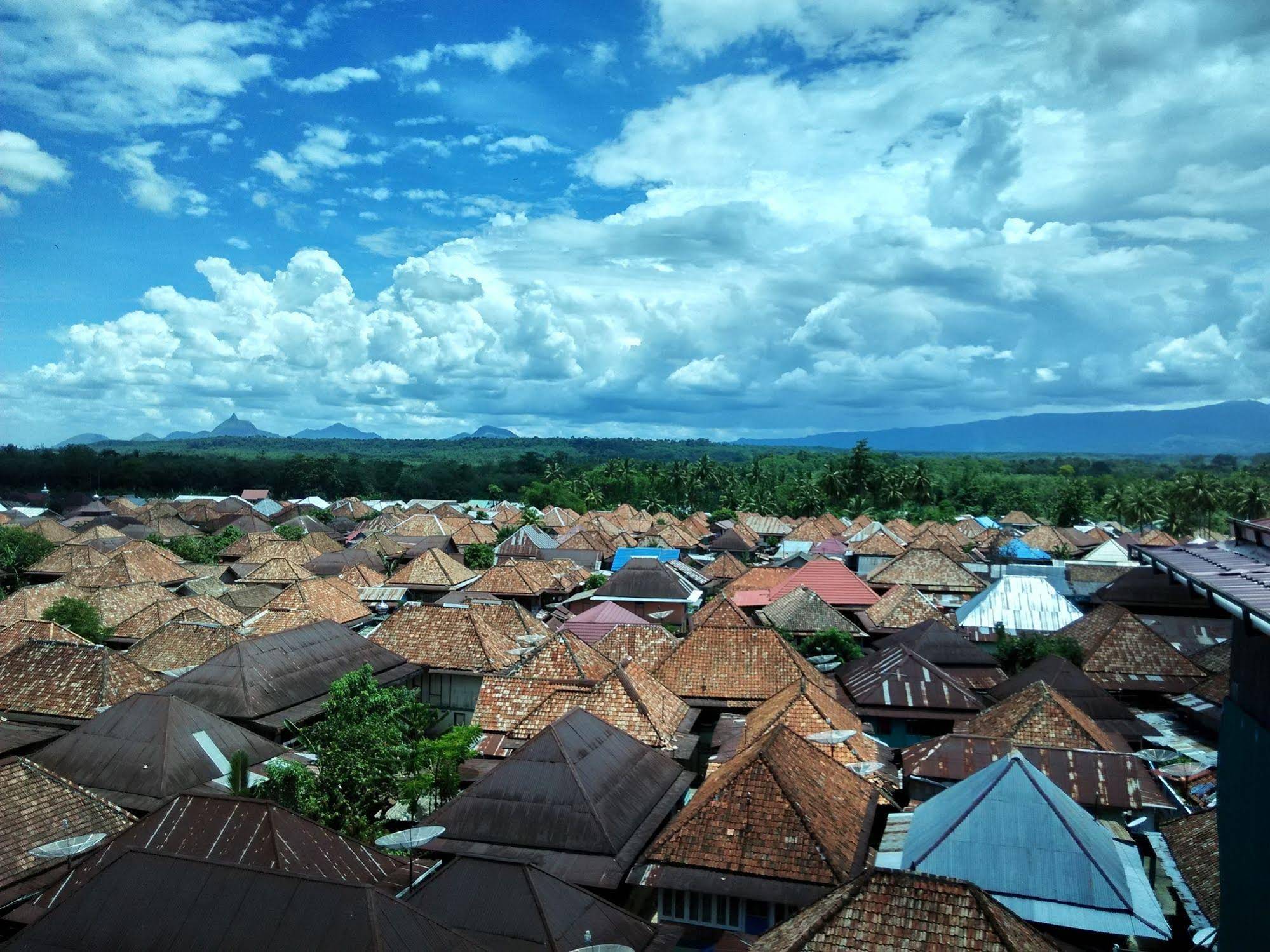 JAV Front One Hotel Lahat