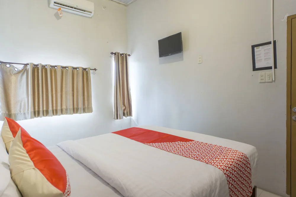 Hotel Chocolate by OYO Rooms