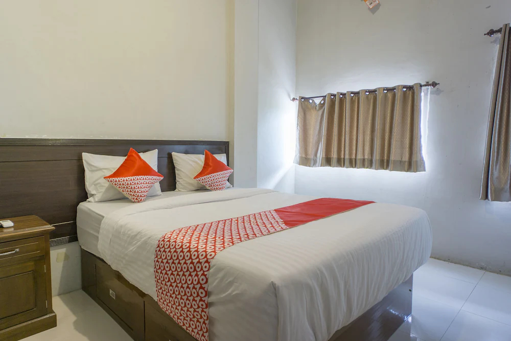 Hotel Chocolate by OYO Rooms