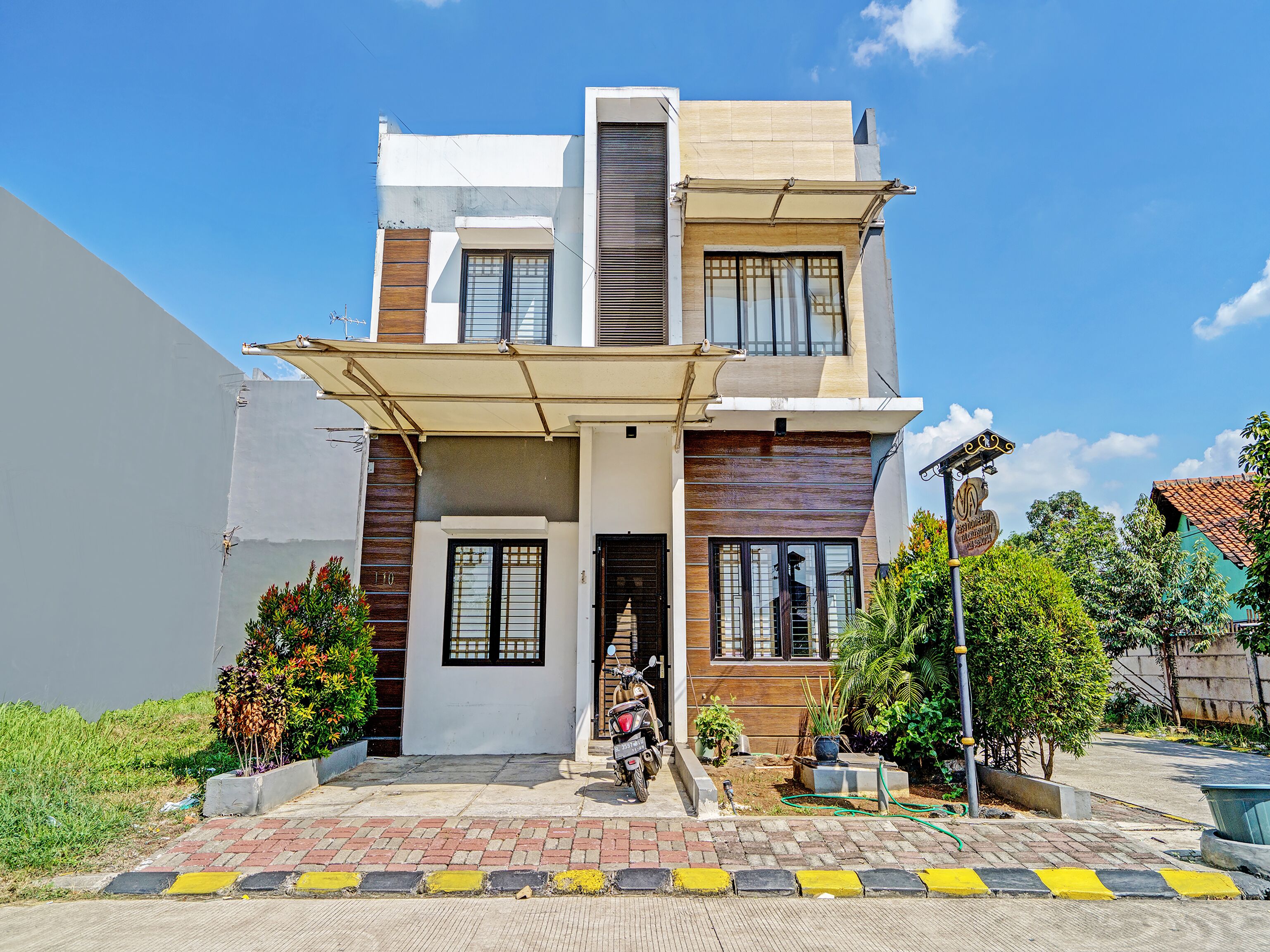 Losmen Diah Syariah By OYO