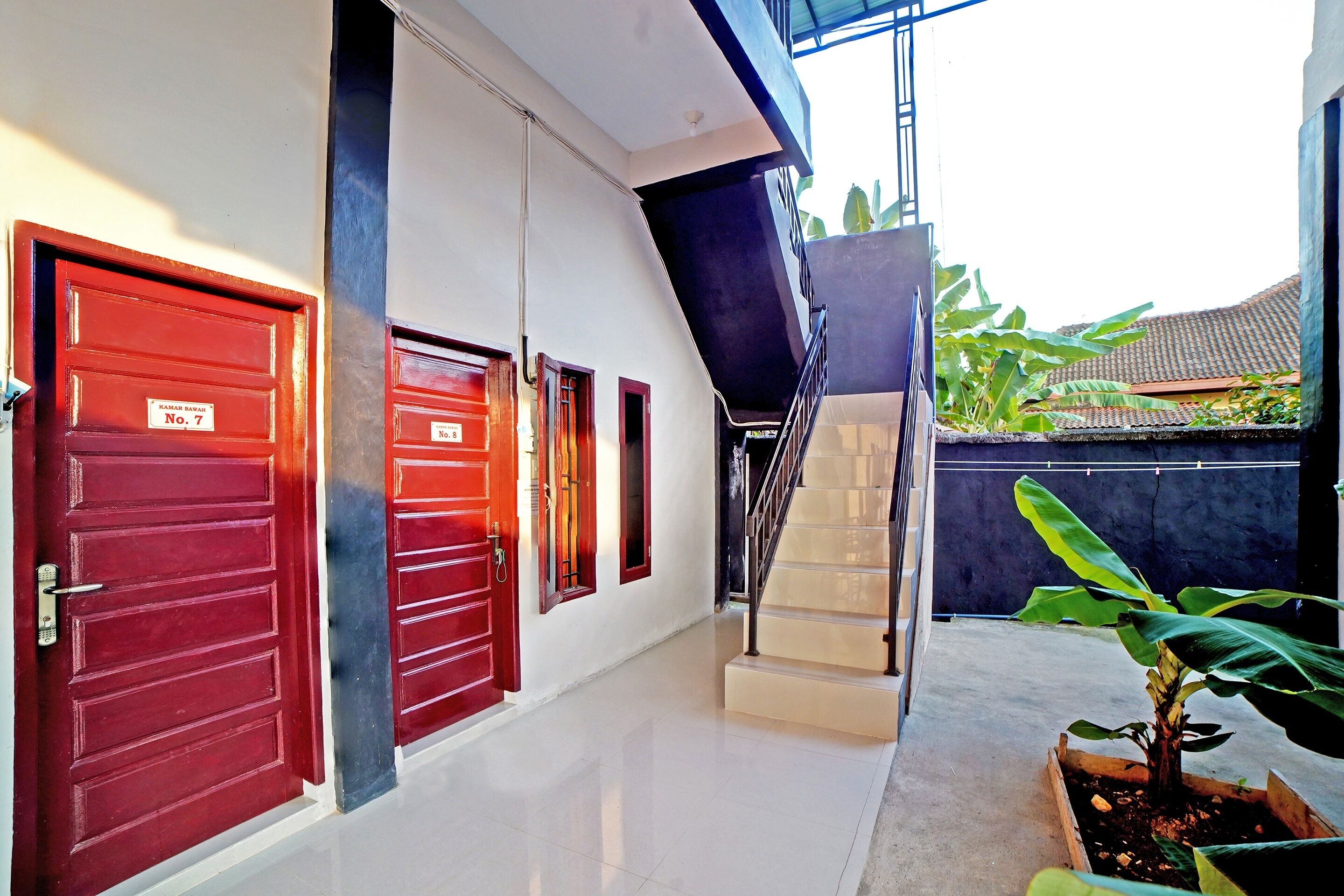 Hanania House Syariah by OYO