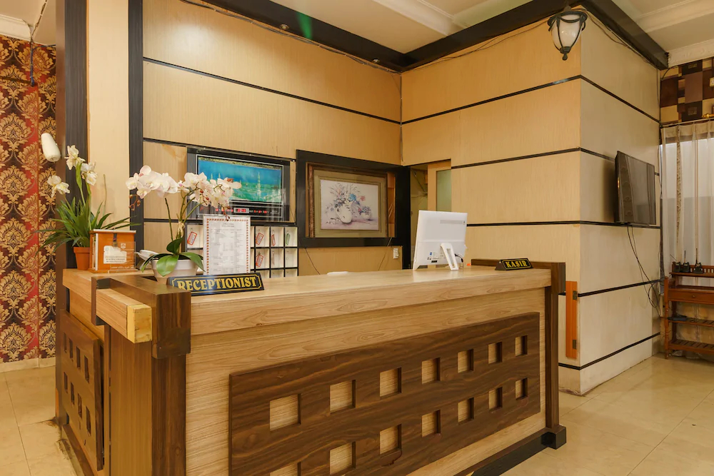 Hotel & Restaurant Sempurna by RedDoorz