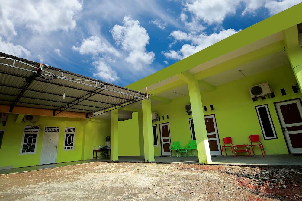 Sherren Guest House by OYO Rooms