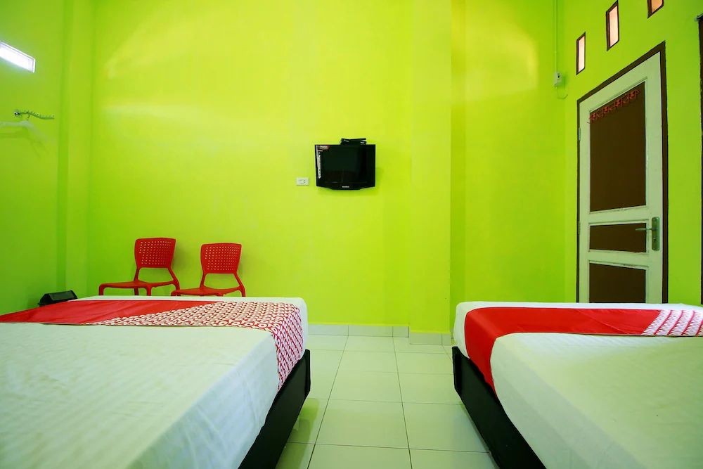 Sherren Guest House by OYO Rooms