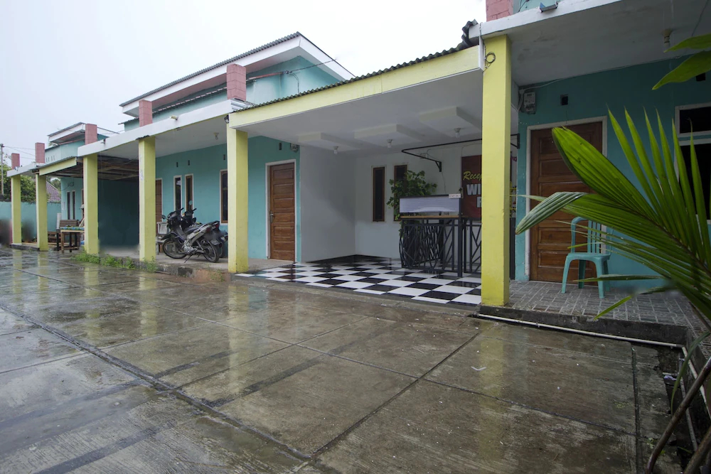 Wisma Ria by OYO Rooms