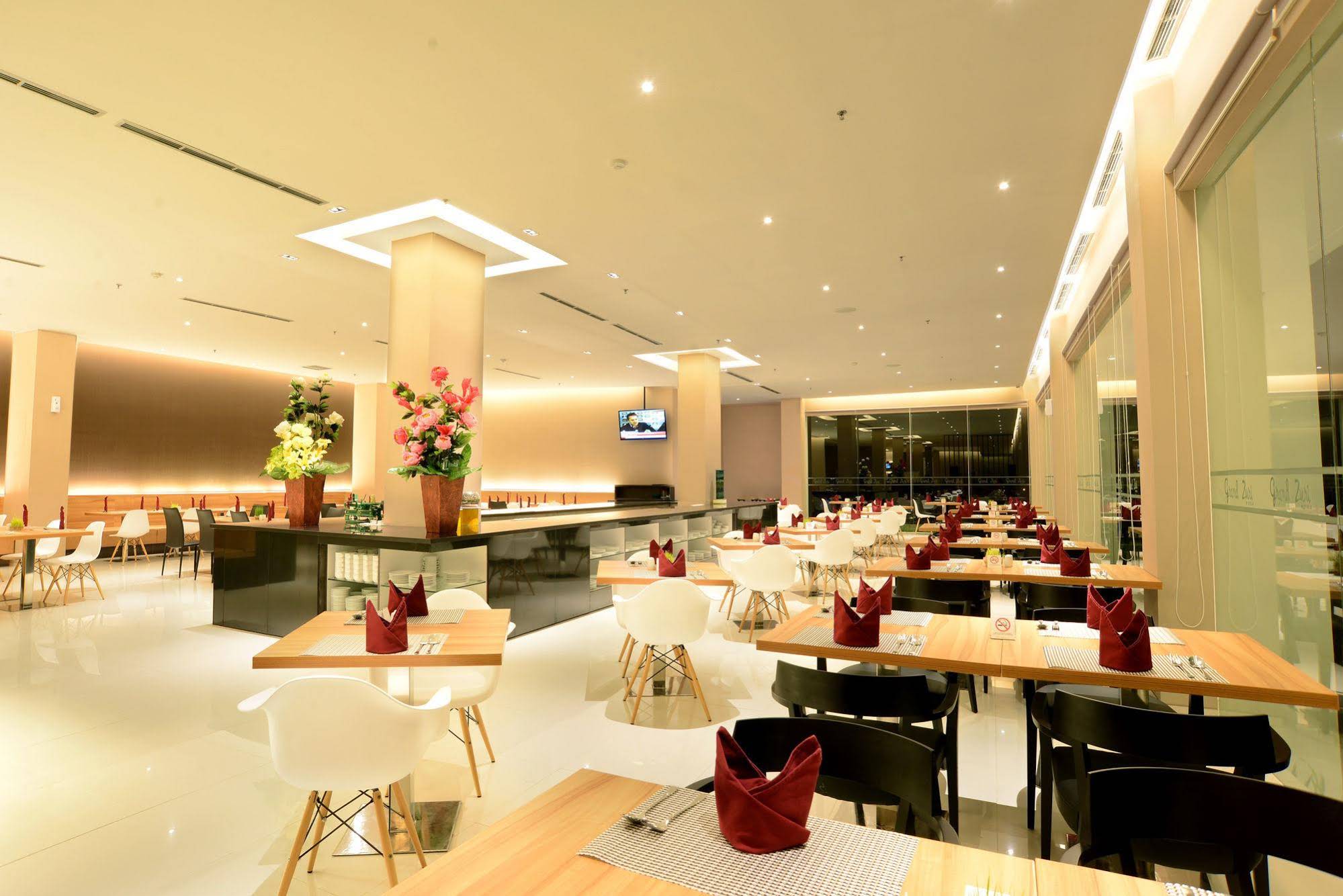 Hotel Santika Lahat